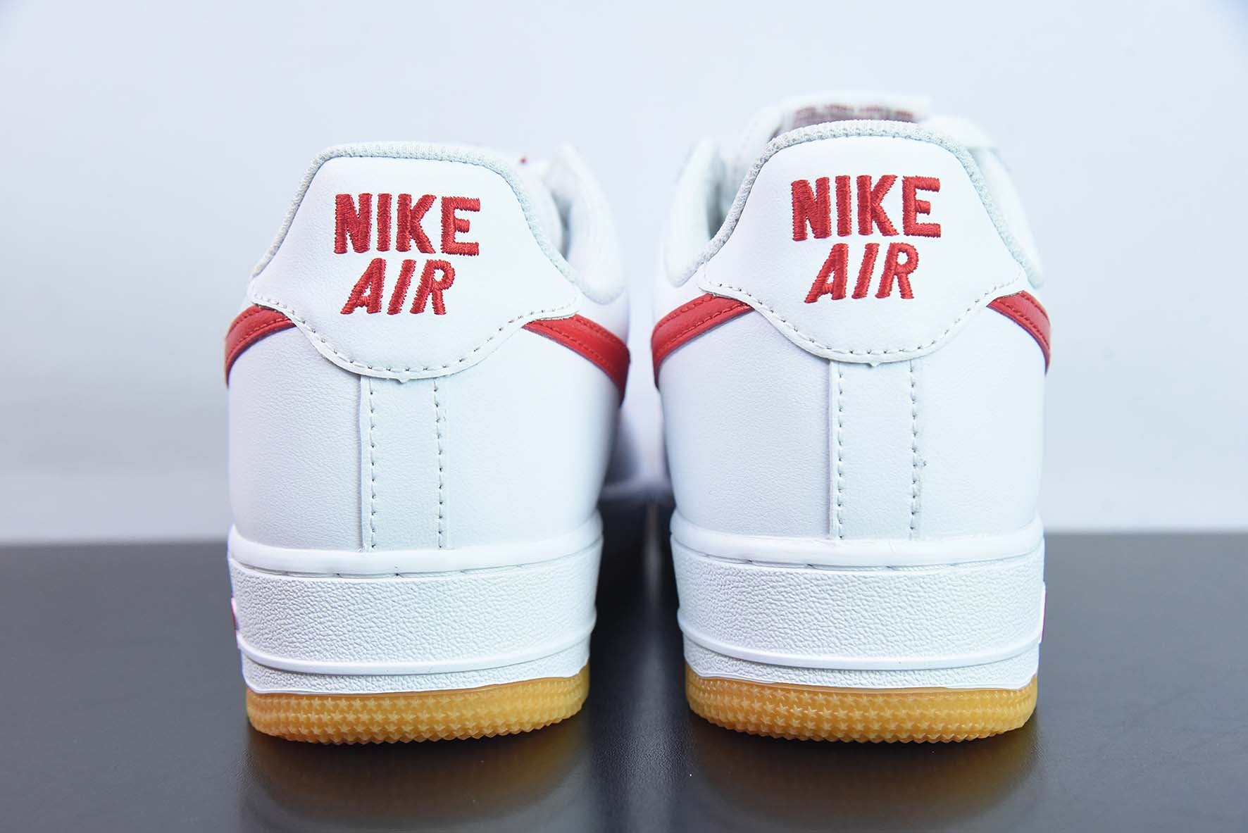 Nike air force deals 1 82 low