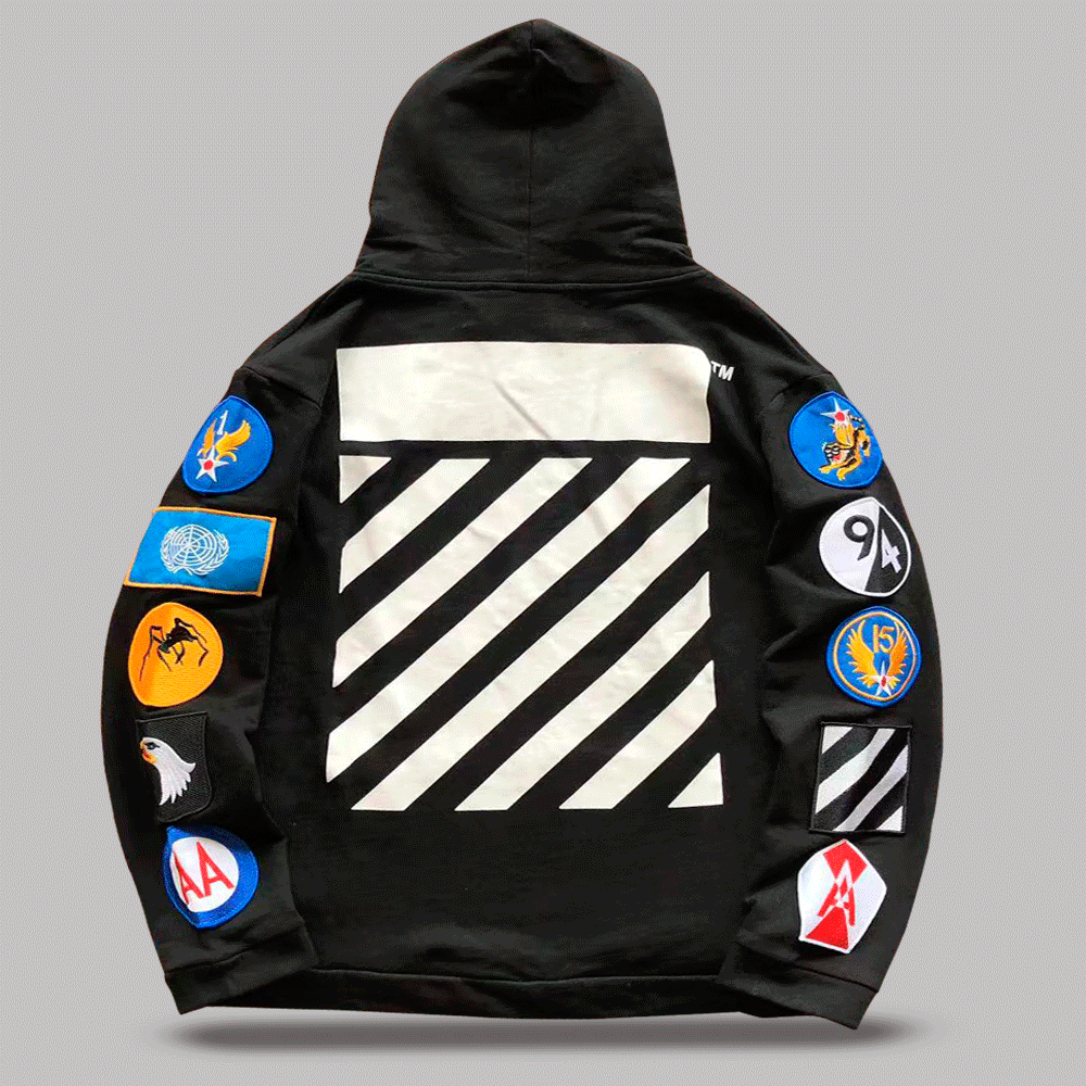 Moletom Off-White Insígnias